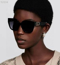 Picture of Dior Sunglasses _SKUfw57302881fw